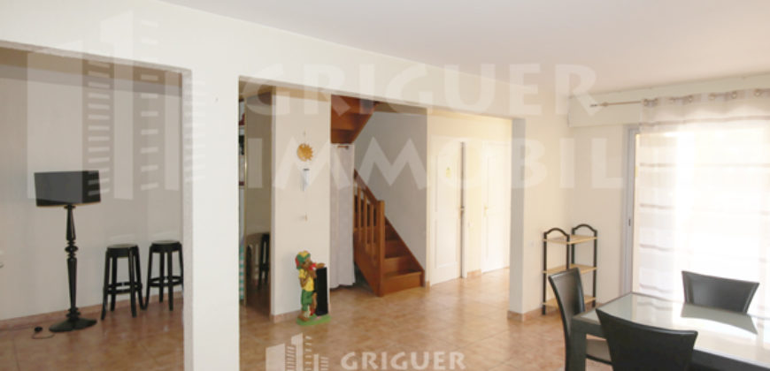 Vente duplex 4 pièces rez de jardin Antibes