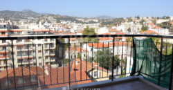 Location studio en avant dernier étage avec terrasse, Nice Borriglione