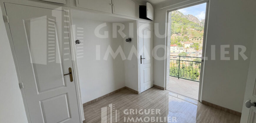 Location petite maison 4 pièces en duplex Villefranche sur Mer / Haut Beaulieu