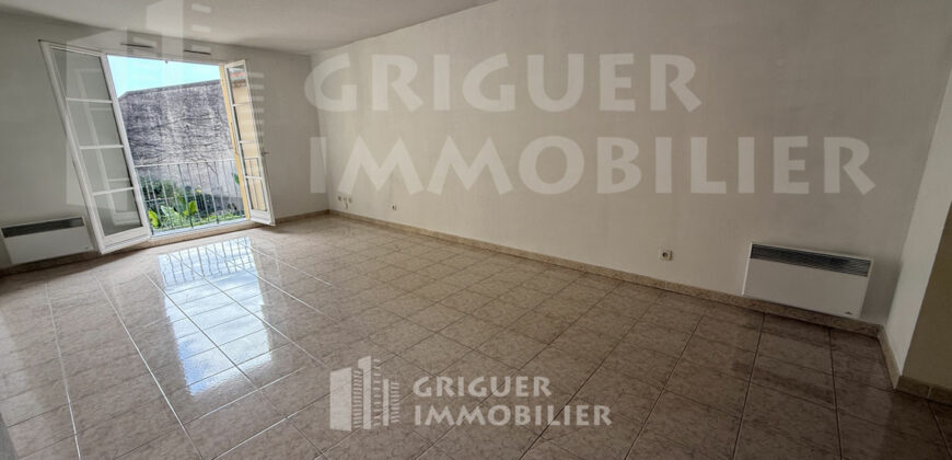 Vente 3 pièces Nice vieille ville proche Garibaldi