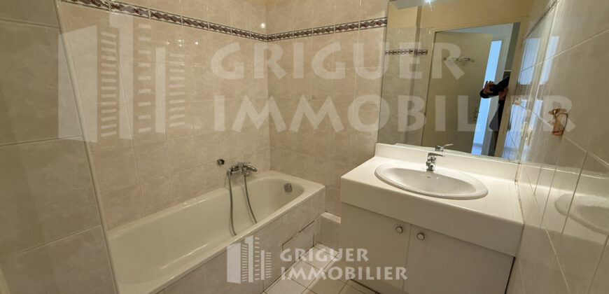 Vente 3 pièces Nice vieille ville proche Garibaldi