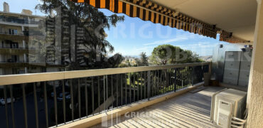 Location 3 pièces Nice Cimiez Scuderi