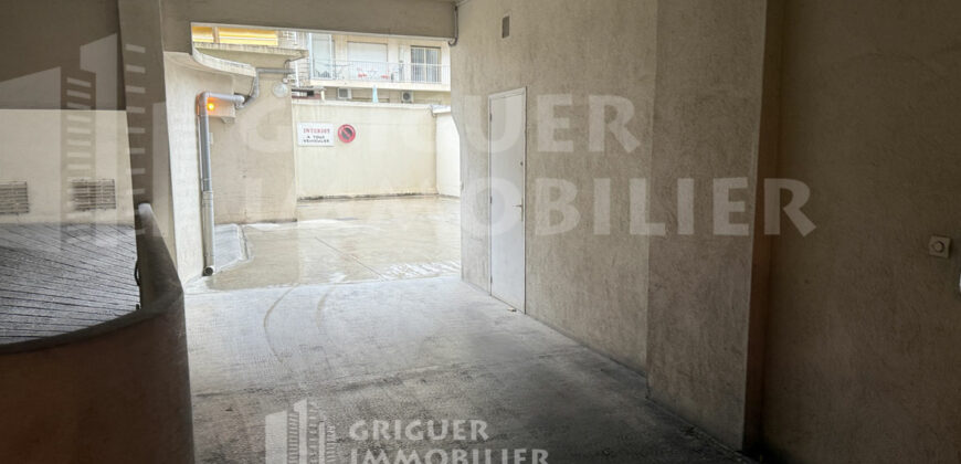 Location garage Nice Dubouchage