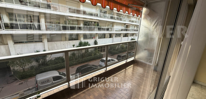 Location 2 pièces Nice centre proche square Mozart