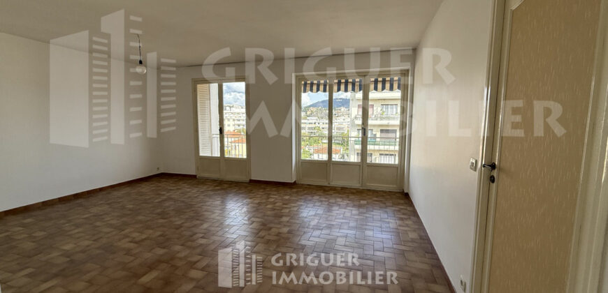 Location 3 pièces avec terrasse Nice Gorbella