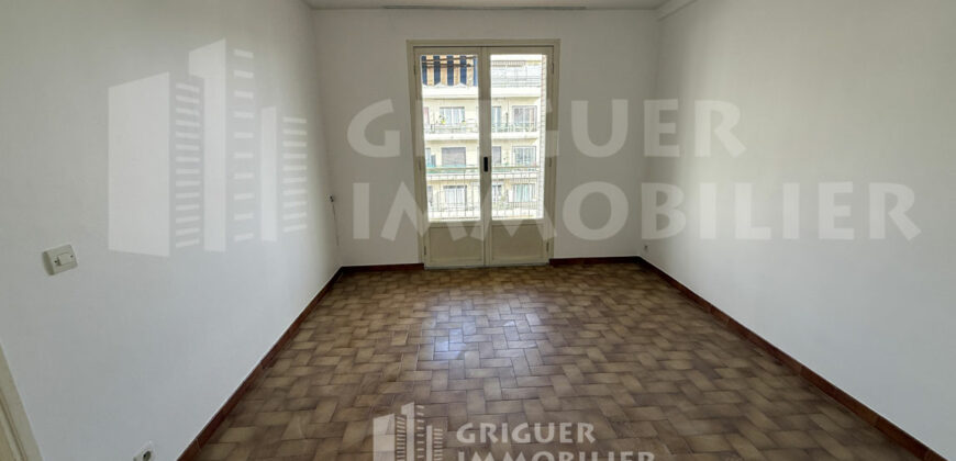 Location 3 pièces avec terrasse Nice Gorbella