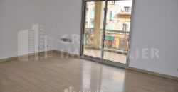 Vente grand studio avec terrasse Nice quartier du Port