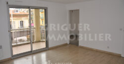 Vente grand studio avec terrasse Nice quartier du Port