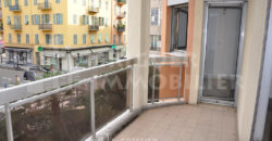 Vente grand studio avec terrasse Nice quartier du Port