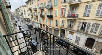 Vente petit 2 pièces Nice centre Bas Cimiez