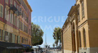 Vente deux studios avec mezzanine Port Nice