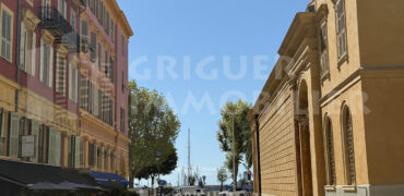 Vente deux studios avec mezzanine Port Nice